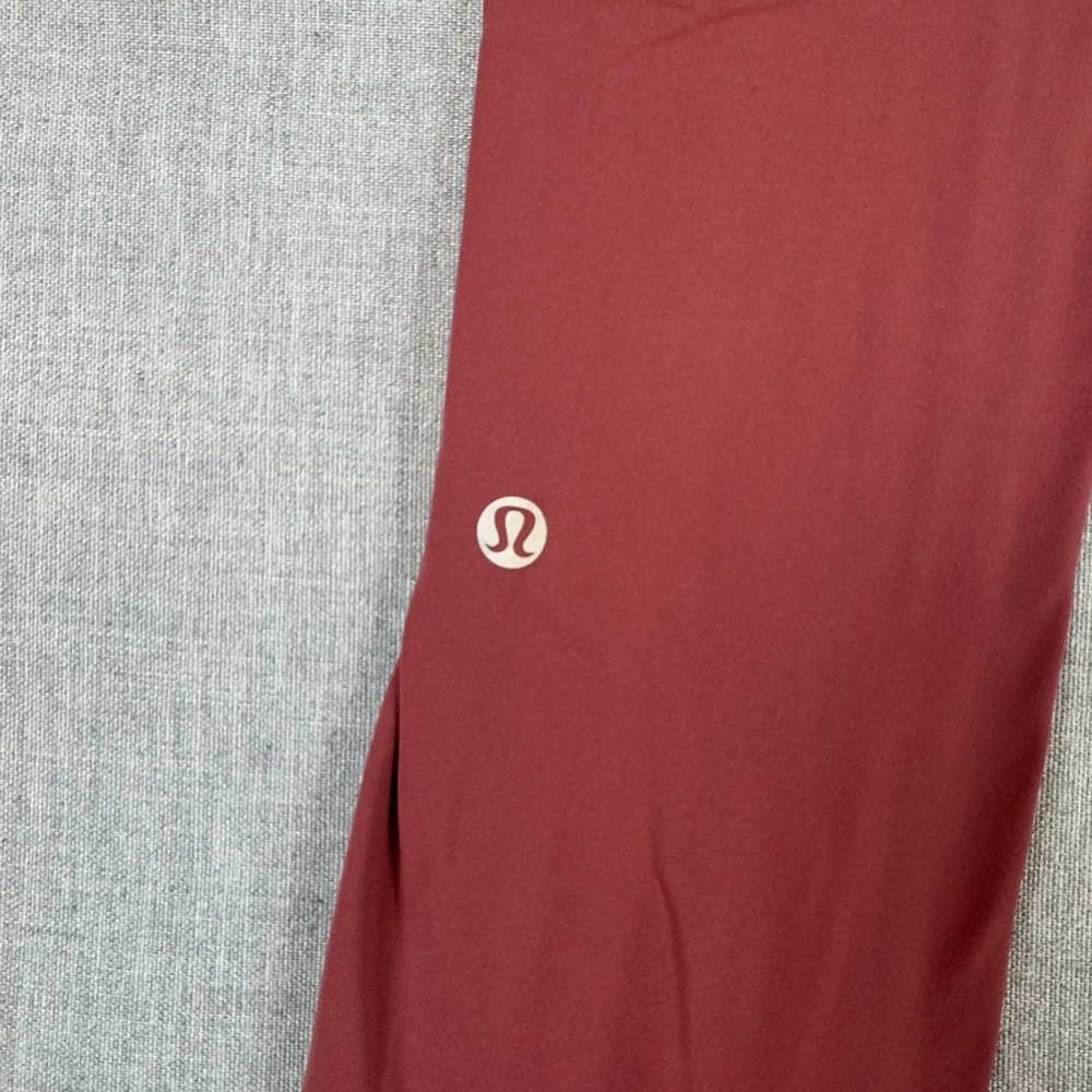 Lululemon Pants Womens 4 High Rise Yoga Leggings Pockets Workout Athletic Gym - Picture 3 of 9